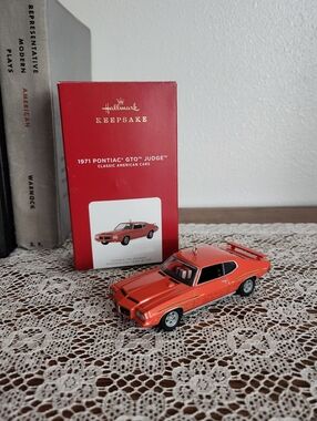 Hallmark 1971 Pontiac GTO 'Judge' Ornament - Classic American Cars